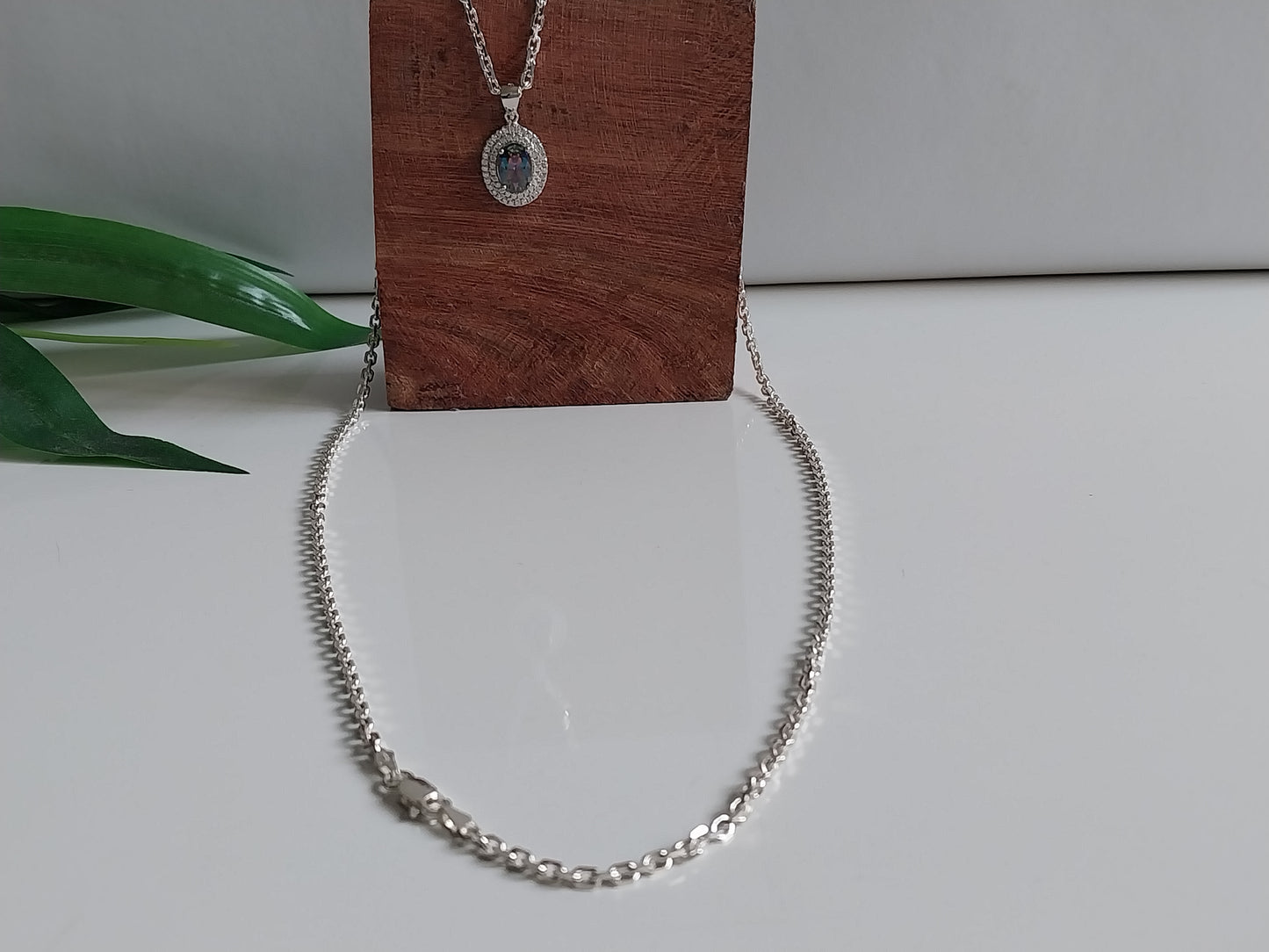 Corrente de Prata 925 - Cartier Elo Médio e Pingente de Prata Pedra Colorida