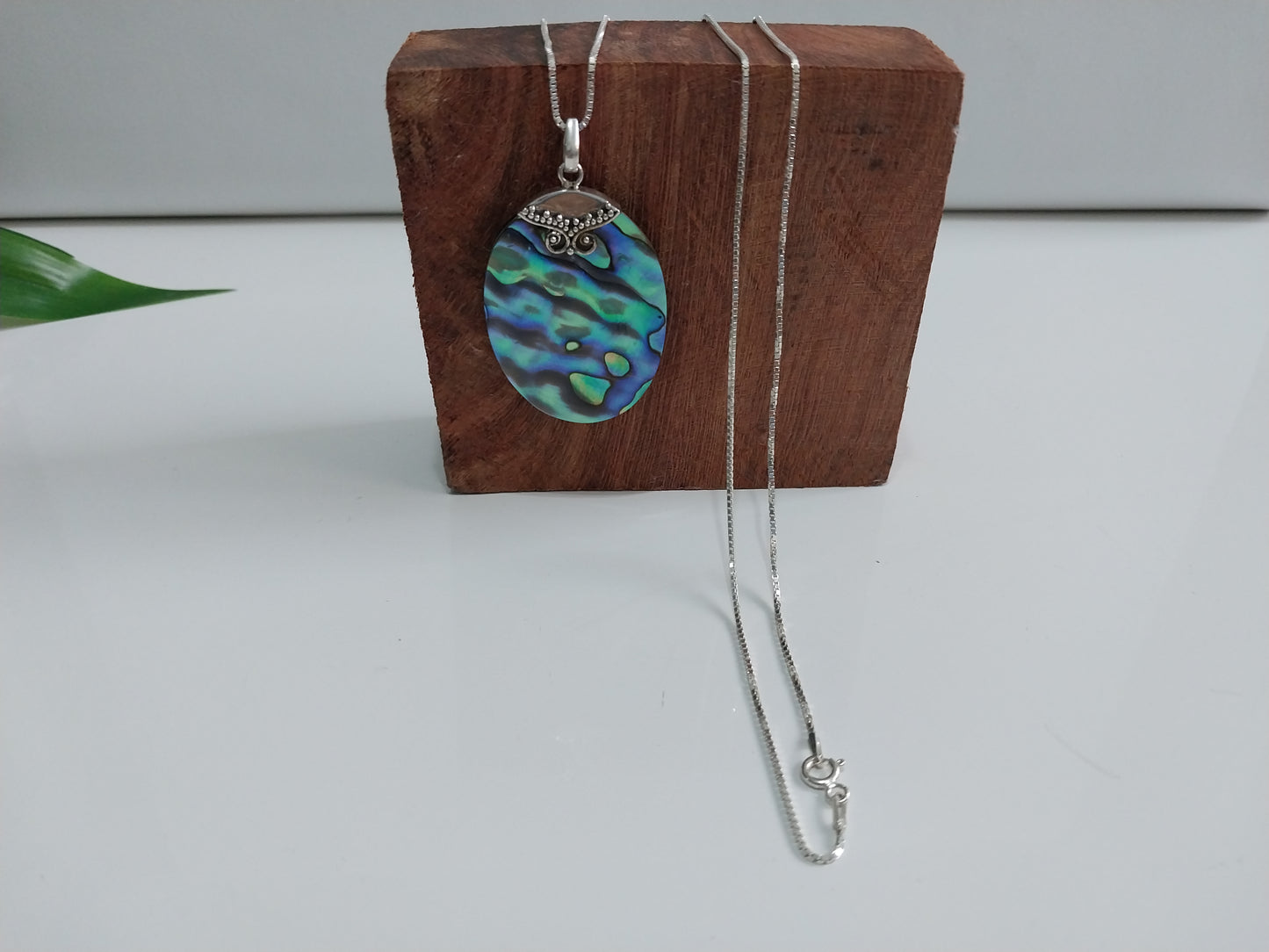Corrente de Prata 925 - Elo Veneziana com Pingente de Prata Pedra Abalone.