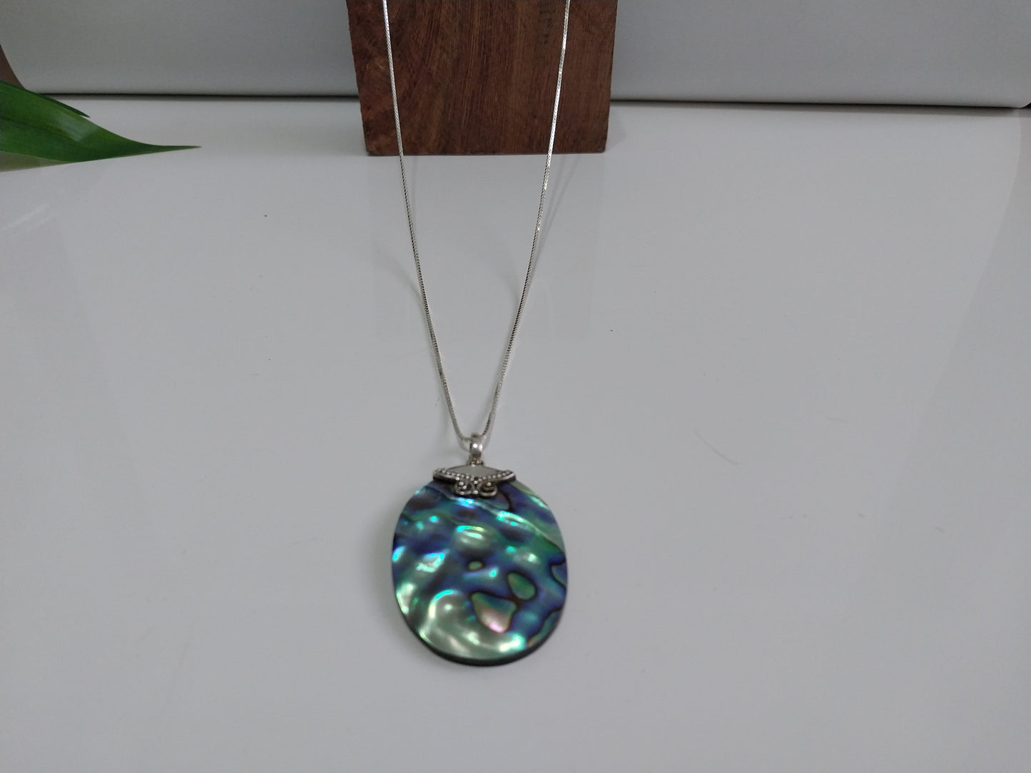 Corrente de Prata 925 - Elo Veneziana com Pingente de Prata Pedra Abalone.