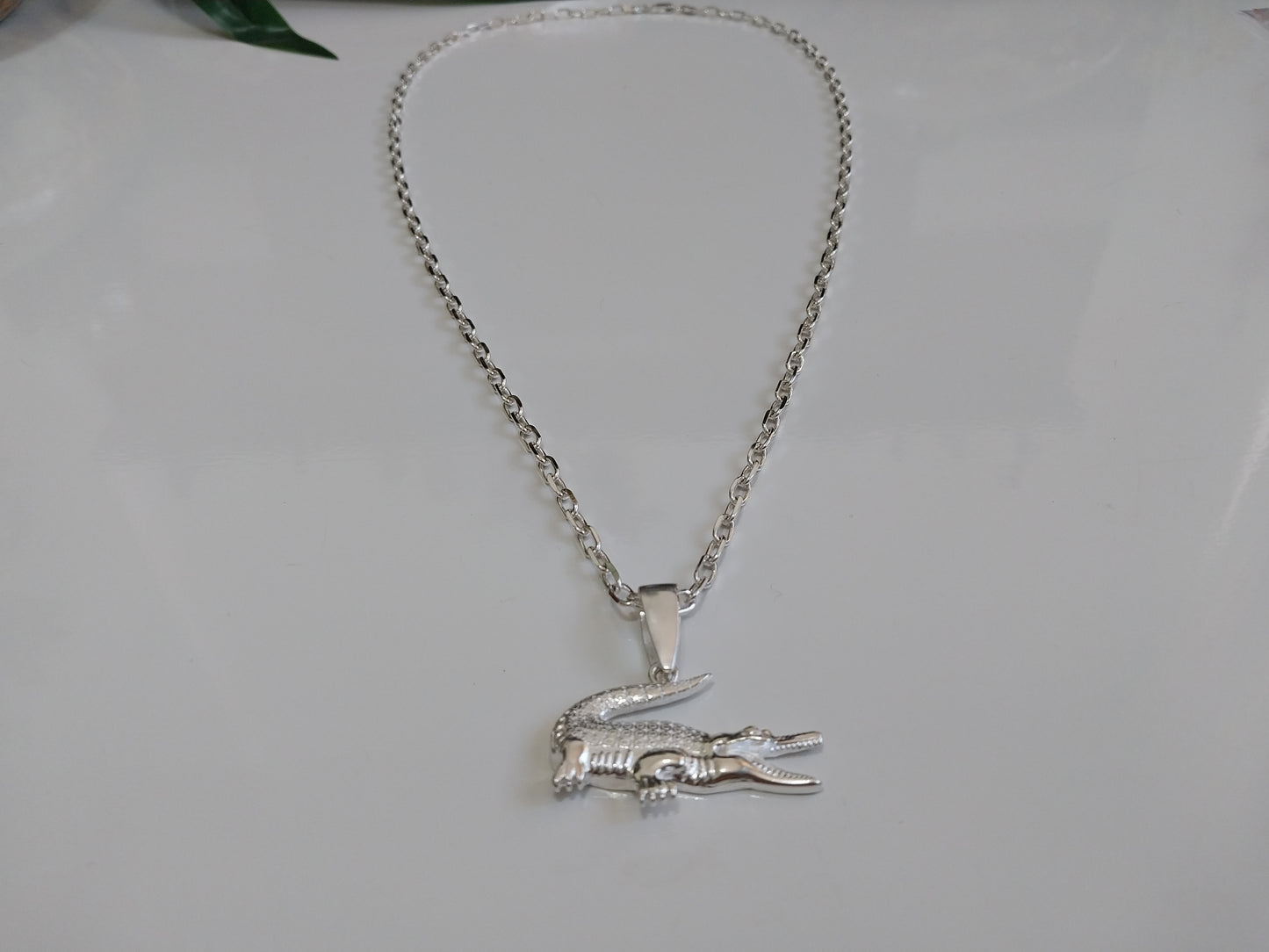 Corrente Prata 925 - Elo Alongado com Pingente de Prata Jacaré.