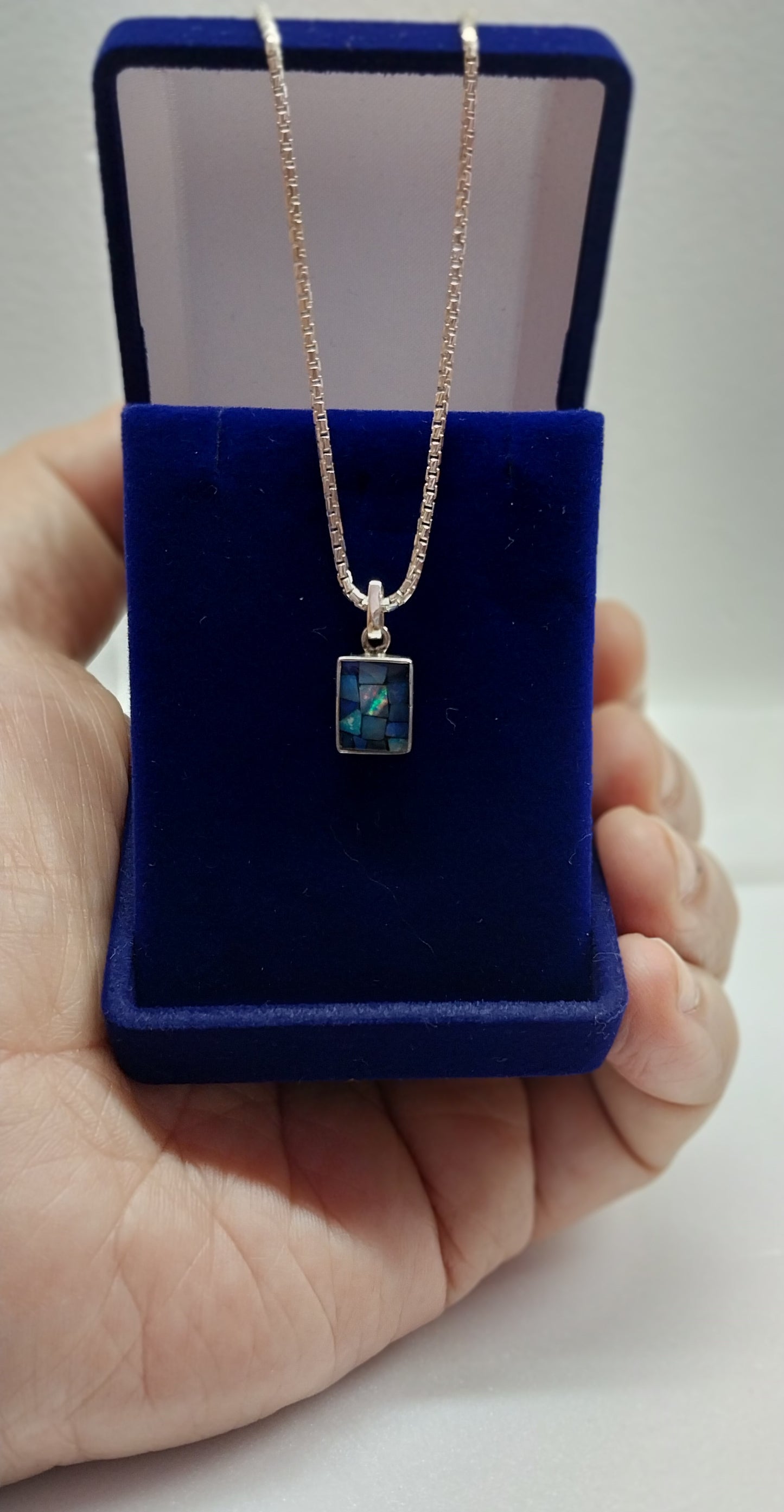 Colar Veneziana de Prata com Pingente Quadrado de Pedra Opala Piauí